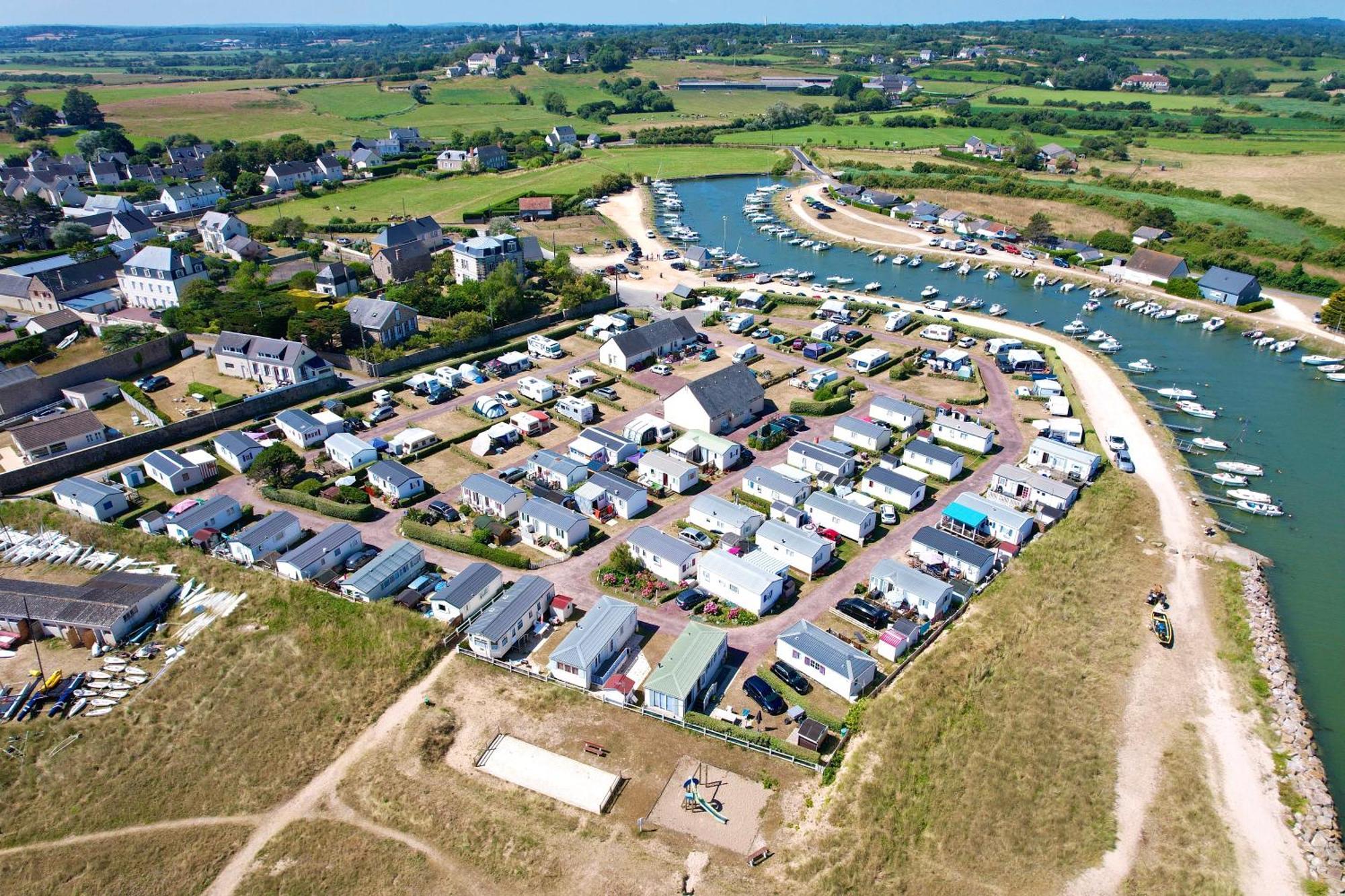 Camping La Sinope Quineville Exterior photo